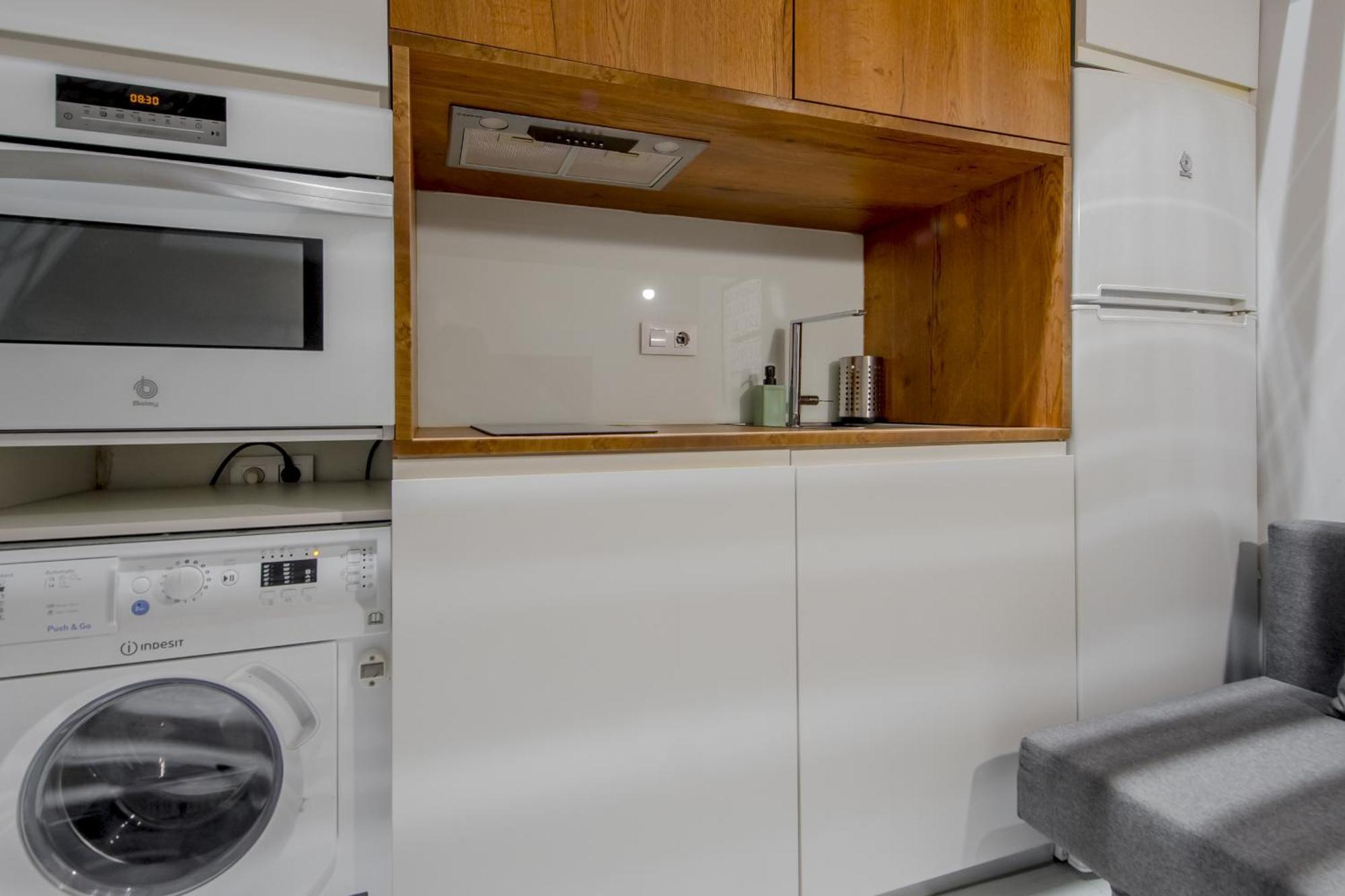 Apt Con Estilo - 5Pax En Zona Tirso-Centro E1 马德里 外观 照片